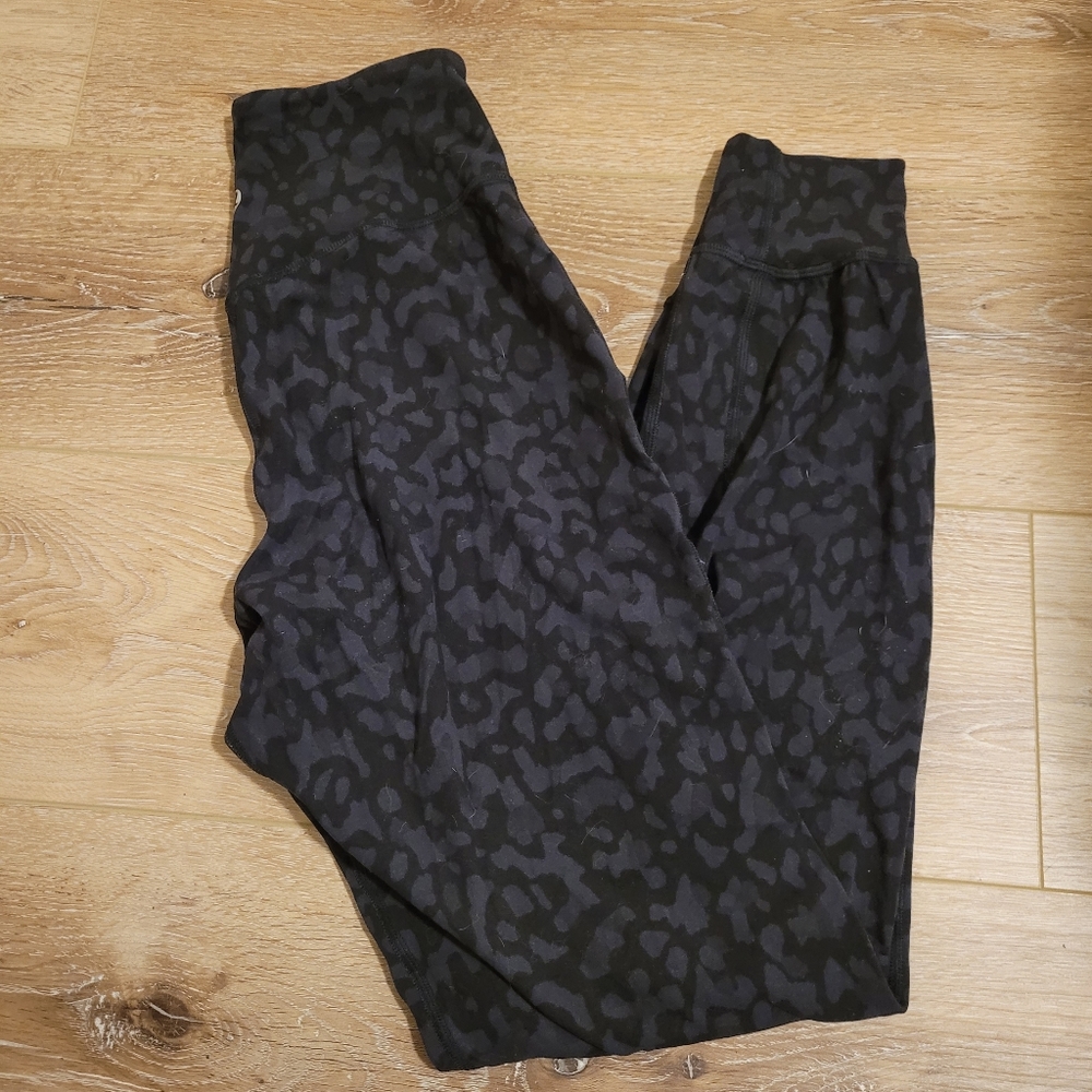 Align high rise jogger